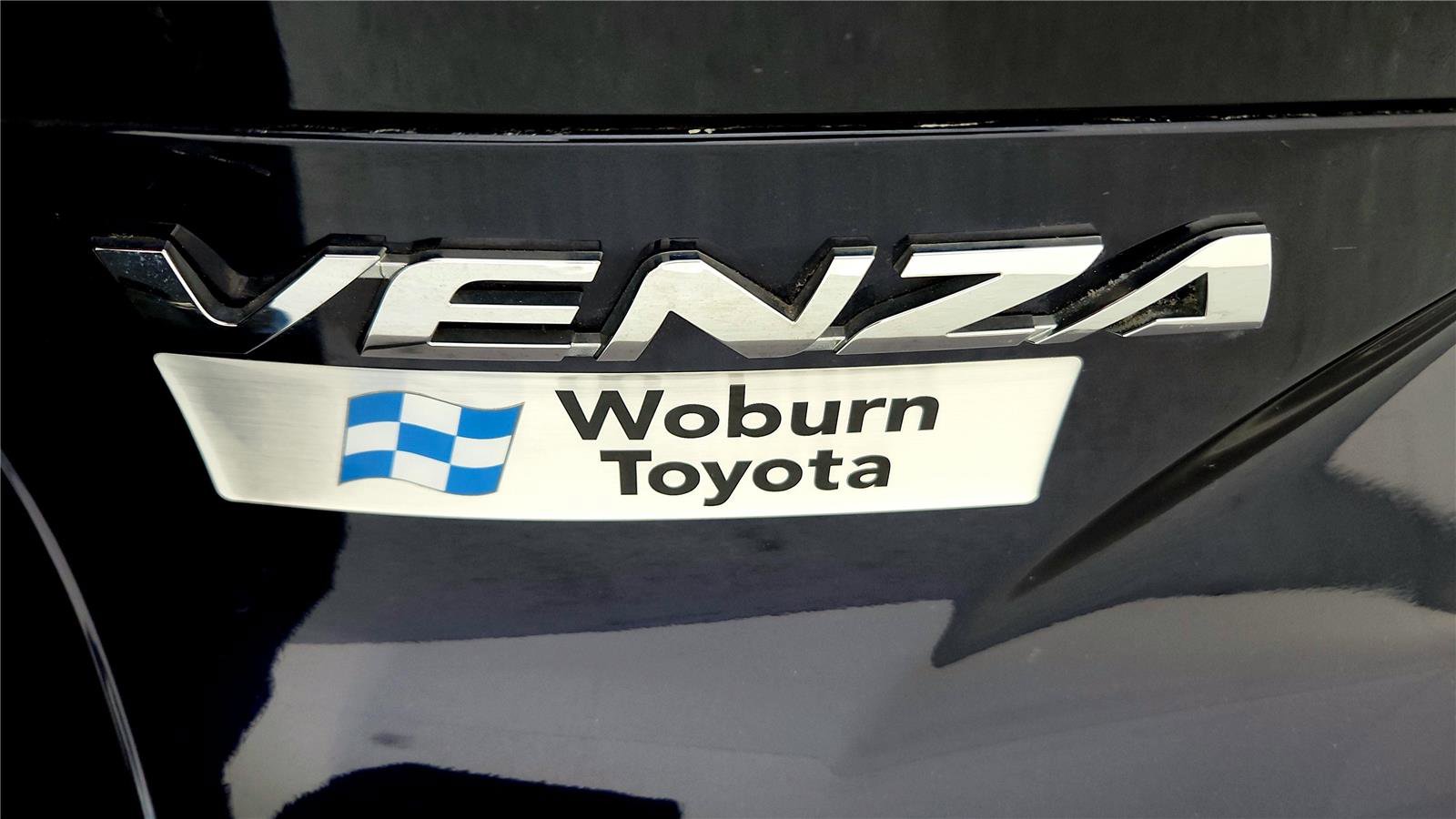 Certified 2023 Toyota Venza LE AWD/4WD image 14