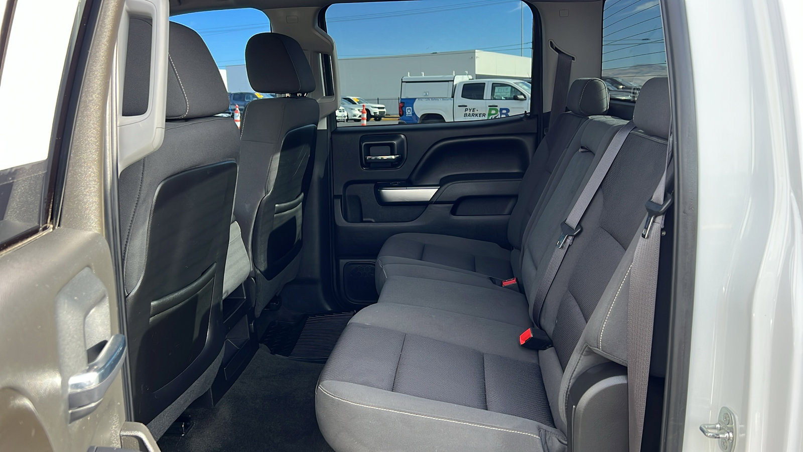 Used 2015 Chevrolet Silverado 2500 LT w/ LT Convenience Package image 15