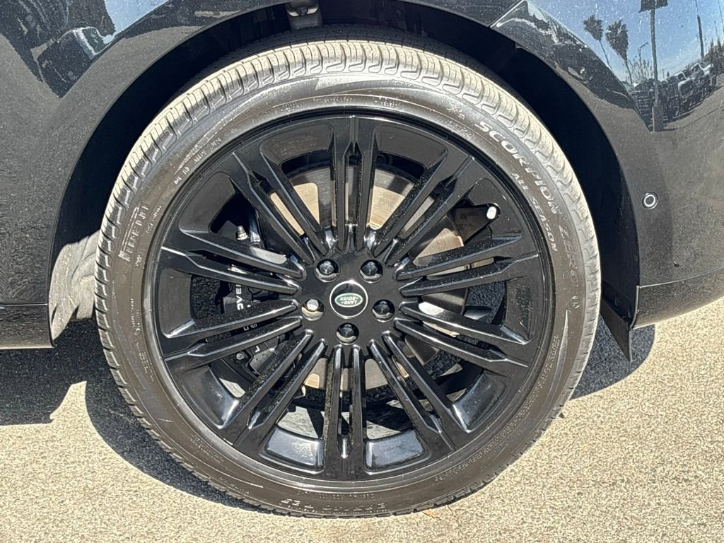 Used 2023 Land Rover Range Rover First Edition image 33