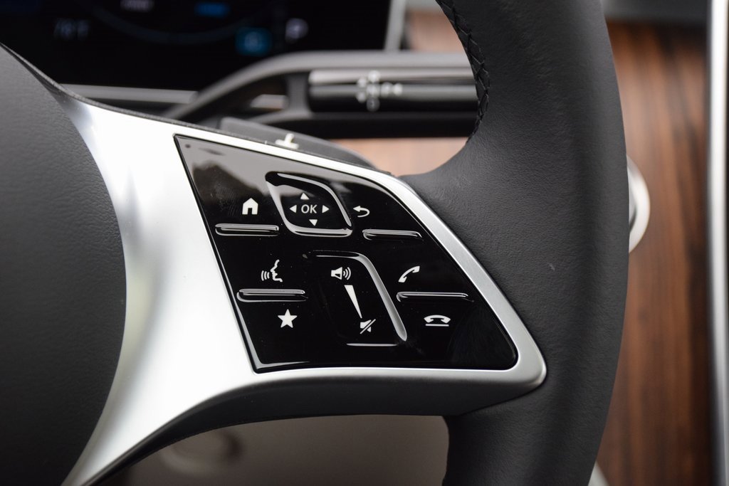 New 2025 Mercedes-Benz C 300 Sedan image 25