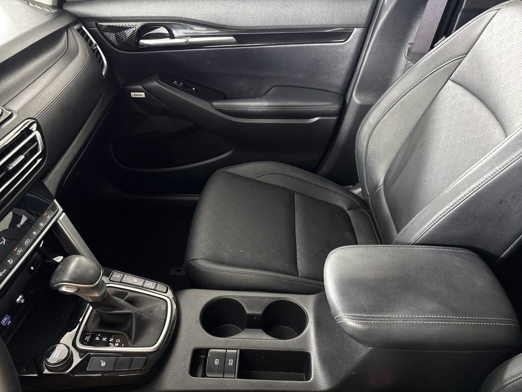 Used 2021 Kia Seltos SX w/ SX Sunroof Package AWD/4WD image 20