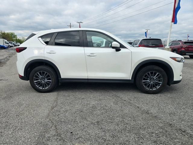 Used 2021 MAZDA CX-5 Touring FWD image 2