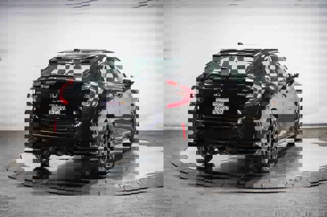 Used 2018 Honda Civic Sport image 4