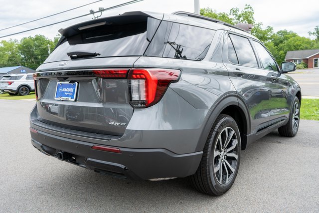 New 2026 Ford Explorer ST-Line AWD/4WD image 5