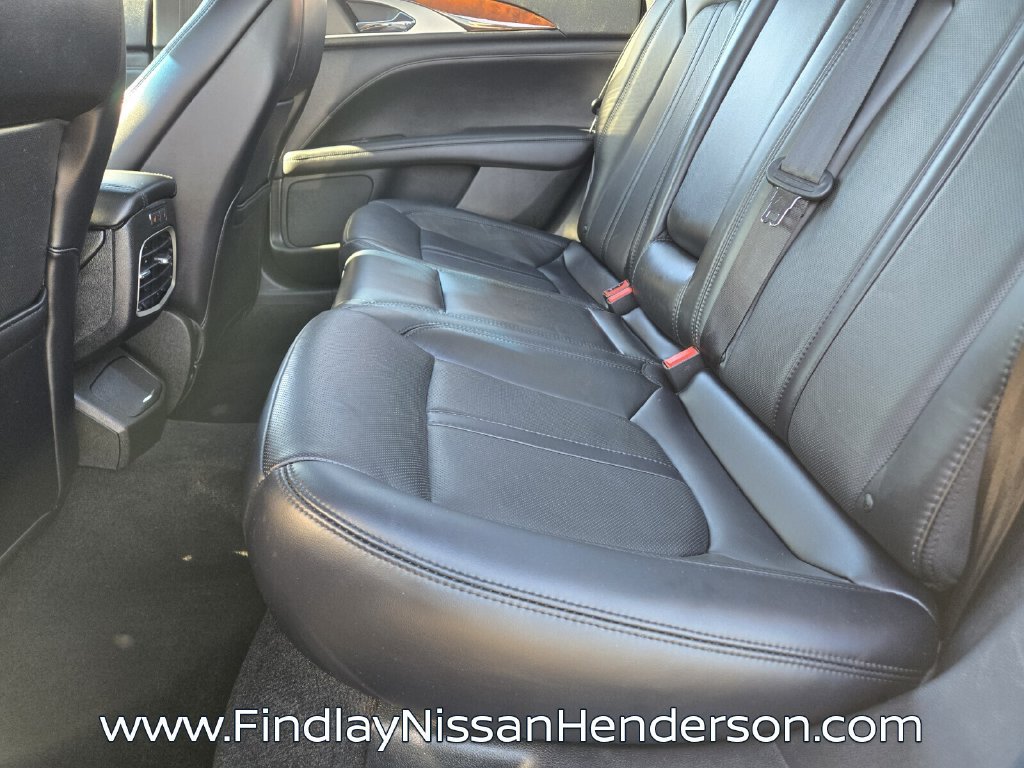 Used 2019 Lincoln MKZ Reserve FWD image 12