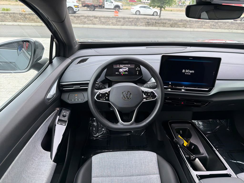 Used 2025 Volkswagen ID.4 Pro AWD/4WD image 16