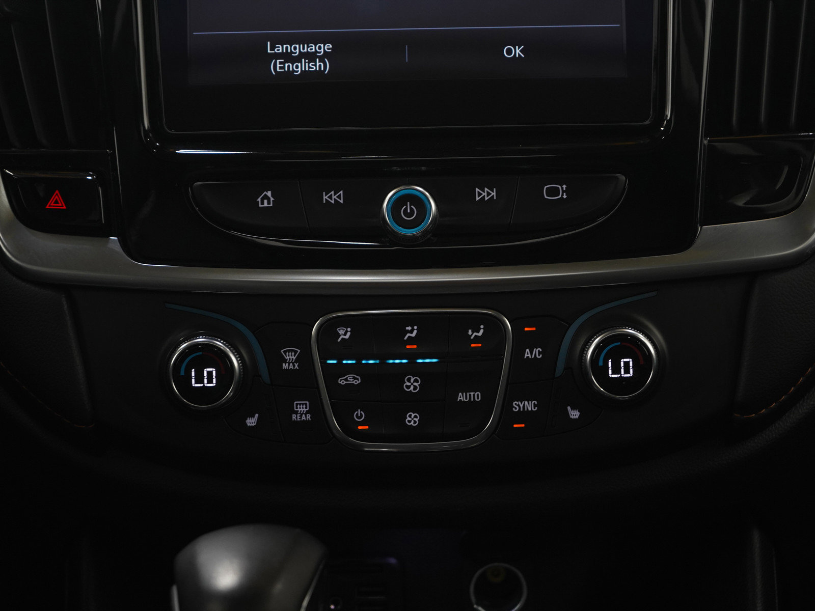 Used 2021 Chevrolet Traverse RS image 16