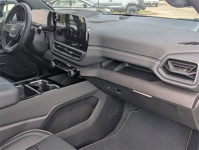 New 2026 Chevrolet Silverado EV LT w/ Plus Package image 28