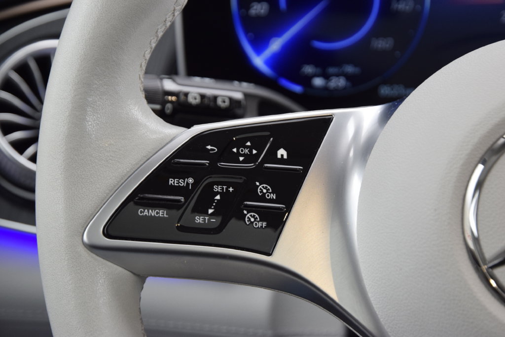 Certified 2023 Mercedes-Benz EQE 350+ SUV image 24