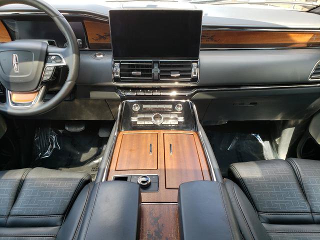 Used 2022 Lincoln Navigator L Black Label AWD/4WD image 14