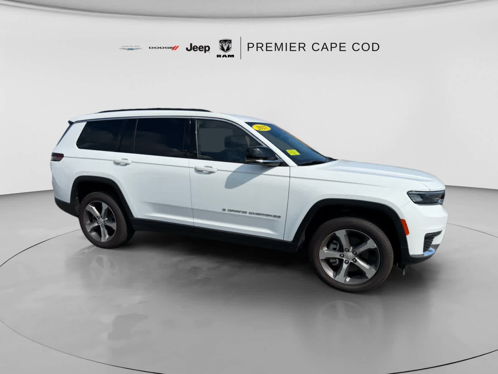 Used 2025 Jeep Grand Cherokee L Limited w/ Trailer Tow Package