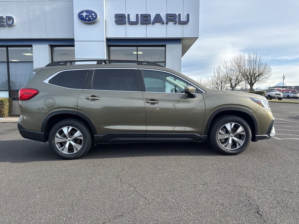 Certified 2024 Subaru Ascent Premium w/ Convenience Package image 8