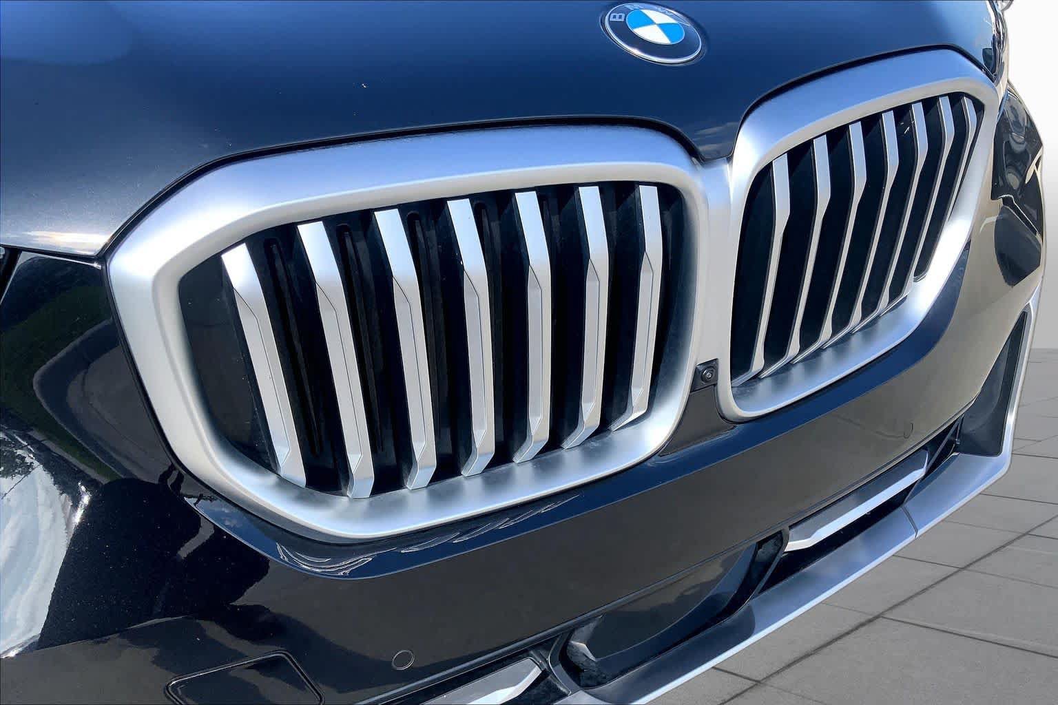 Used 2024 BMW X5 xDrive40i w/ Premium Package AWD/4WD image 29