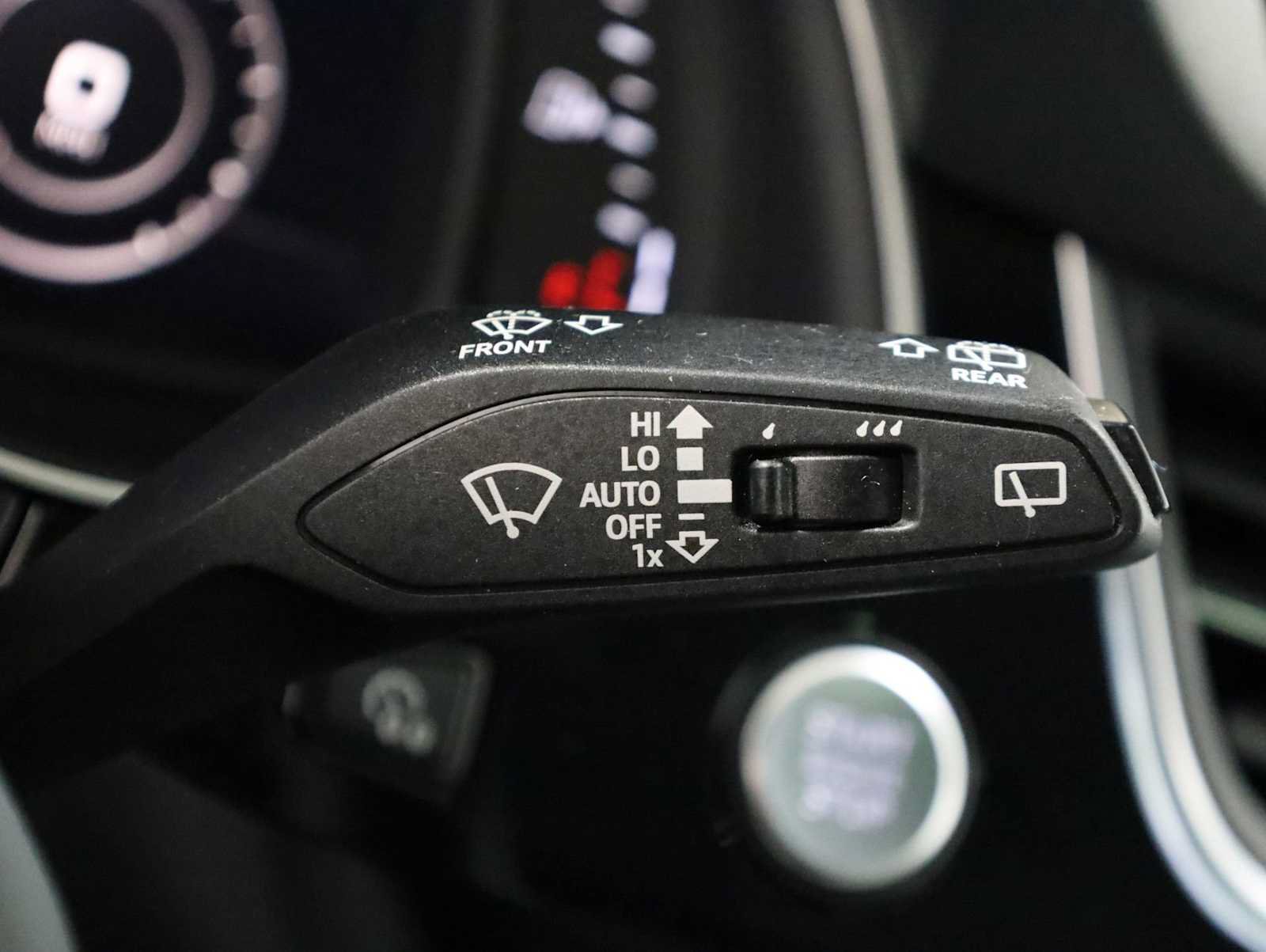 Used 2017 Audi Q7 3.0T Premium Plus AWD/4WD image 28