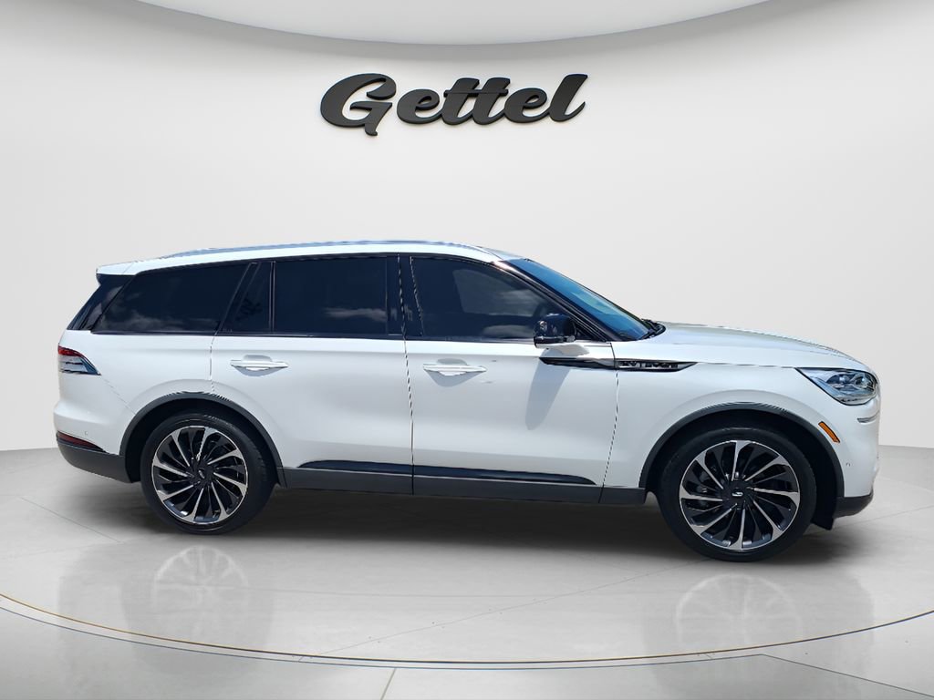 Used 2020 Lincoln Aviator Reserve w/ Equipment Group 202A AWD/4WD image 4