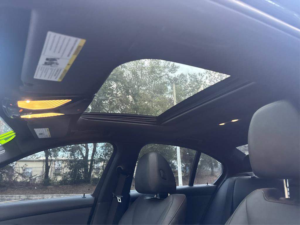 Used 2020 BMW 330i Sedan w/ Convenience Package RWD image 12