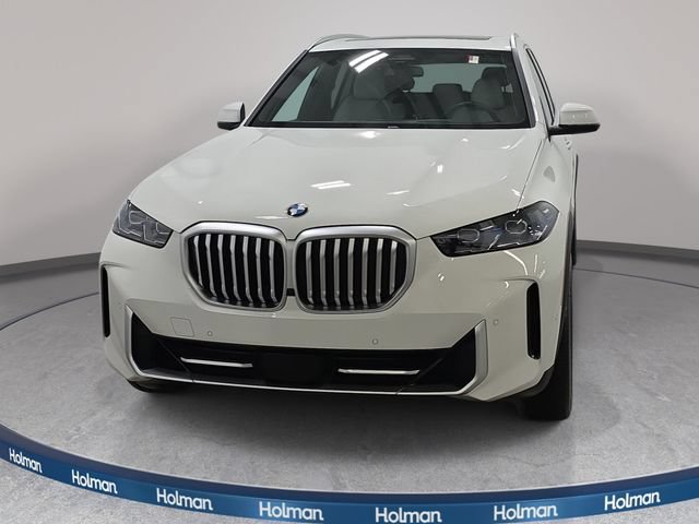 Used 2025 BMW X5 xDrive40i w/ Premium Package AWD/4WD image 2