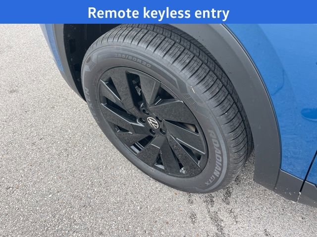 New 2026 Volkswagen Atlas Cross Sport SE image 4