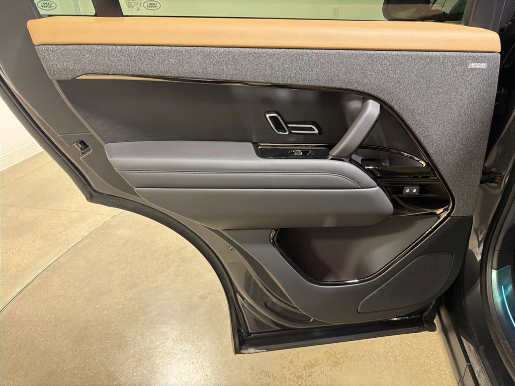 New 2026 Land Rover Range Rover Sport Dynamic SE image 20