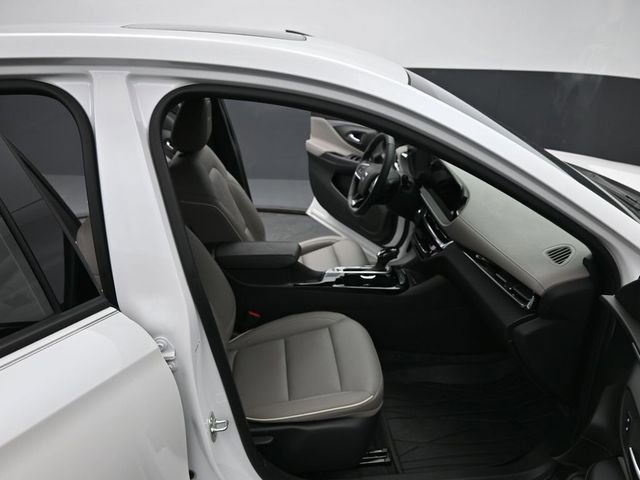 Certified 2024 Buick Envista Avenir image 18