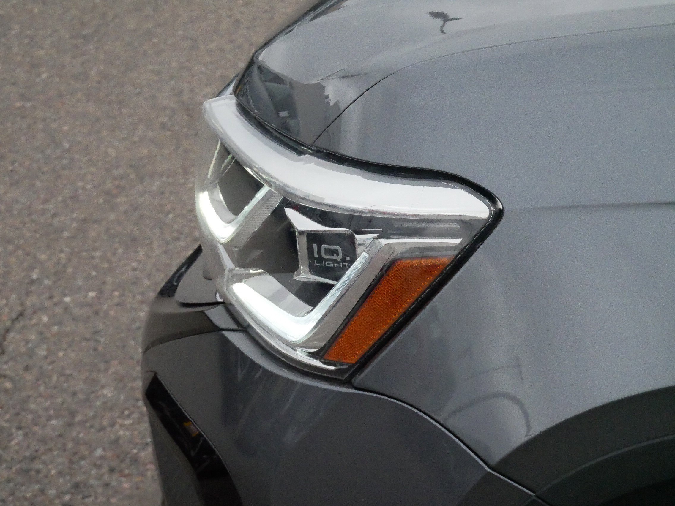 Used 2023 Volkswagen Taos SEL image 16