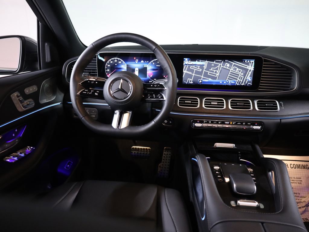 Used 2025 Mercedes-Benz GLS 450 4MATIC image 55