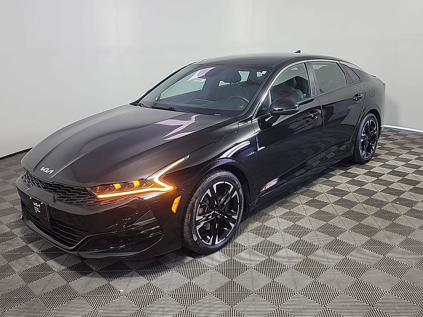 Certified 2023 Kia K5 GT-Line w/ GT-Line Premium Package AWD/4WD image 11