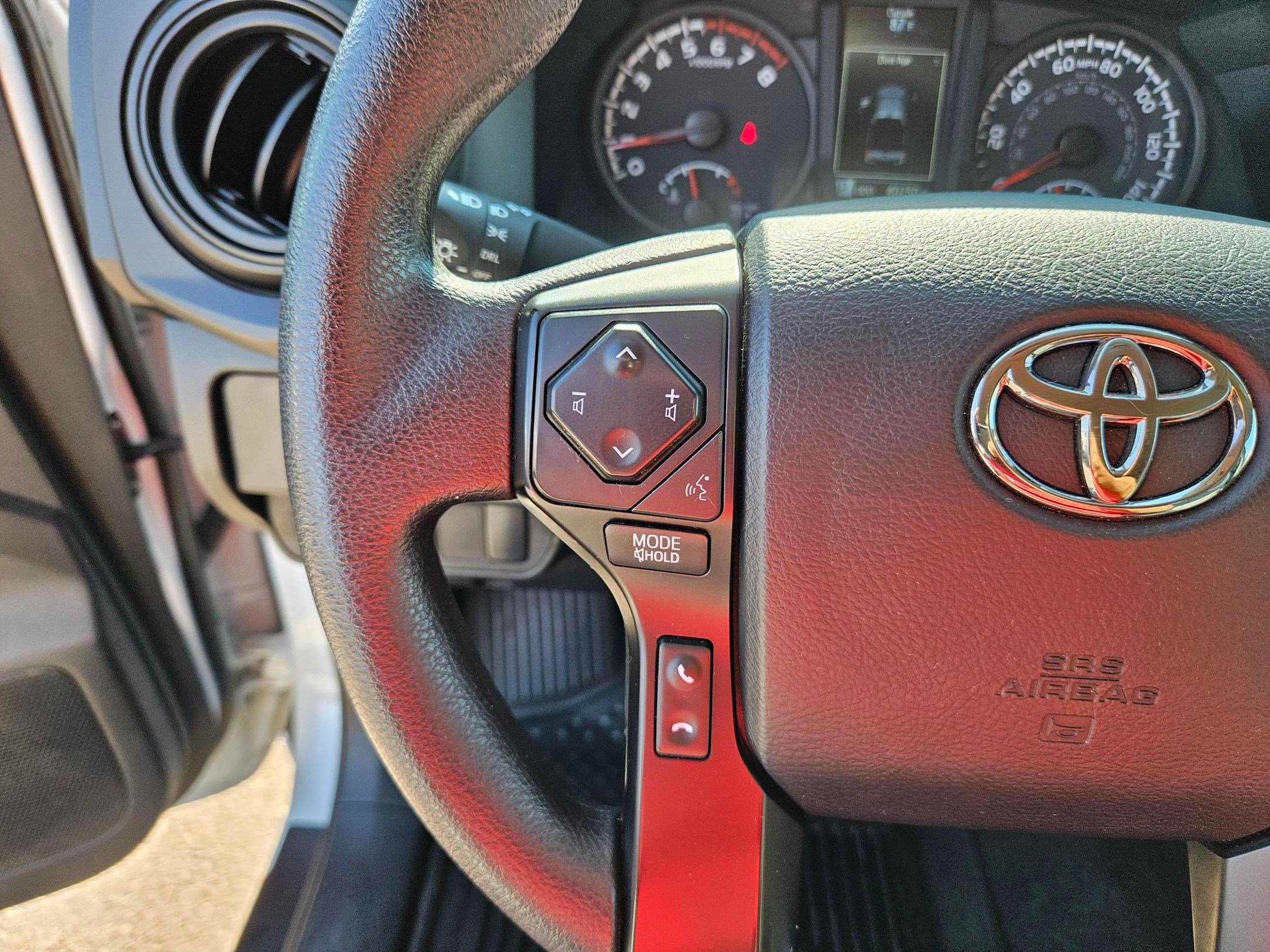 Used 2023 Toyota Tacoma SR w/ SR Convenience Package RWD image 17