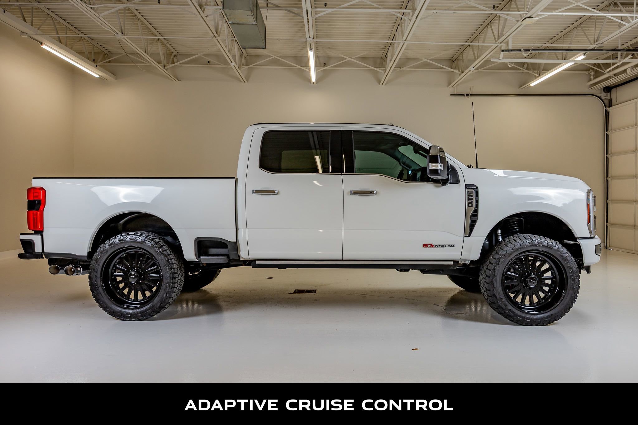 Used 2024 Ford F250 Limited w/ Snow Plow Prep Package AWD/4WD image 10