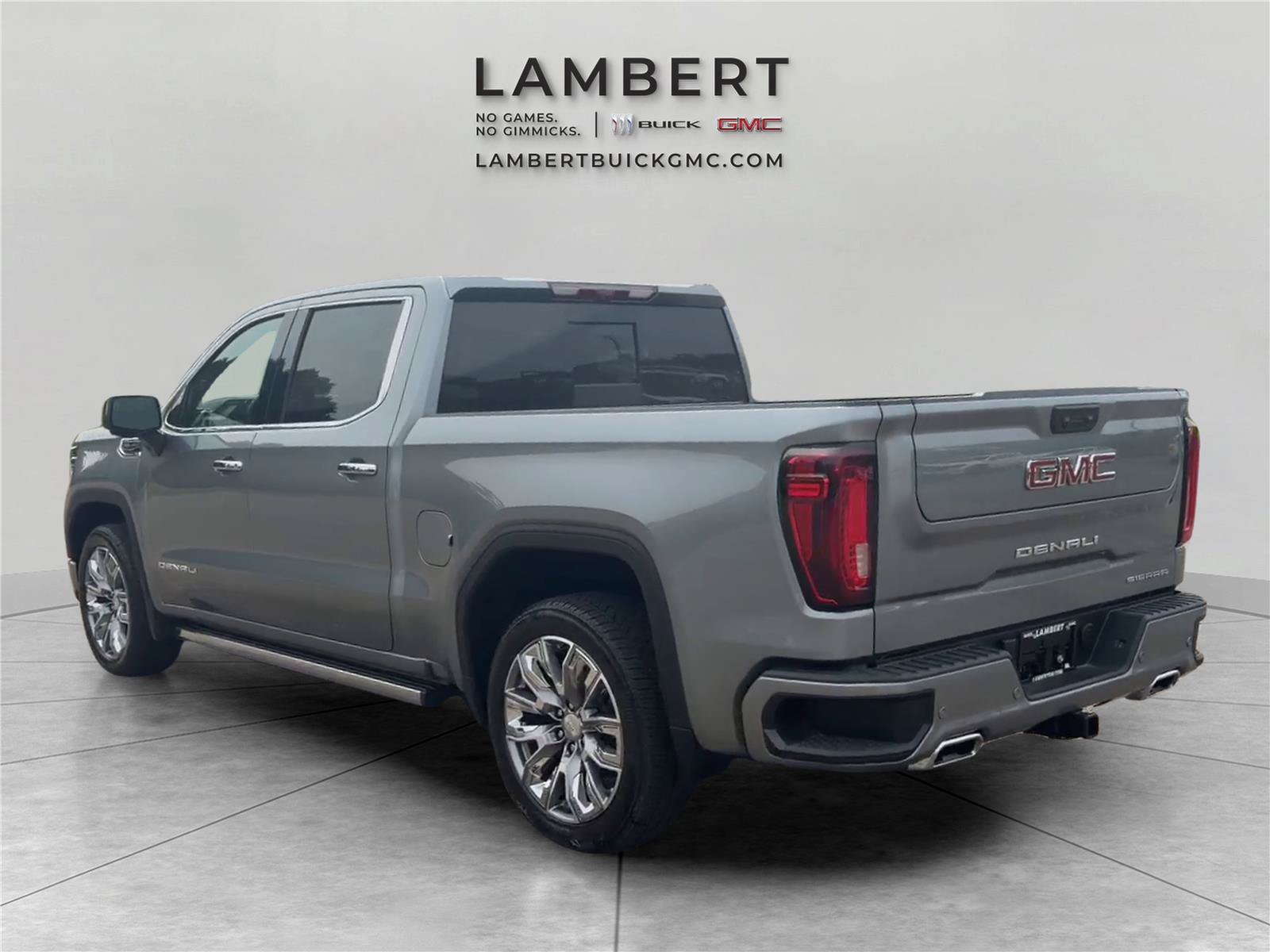 New 2026 GMC Sierra 1500 Denali w/ Denali Reserve Package AWD/4WD image 3