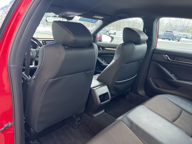 Certified 2018 Honda Accord Sport image 17