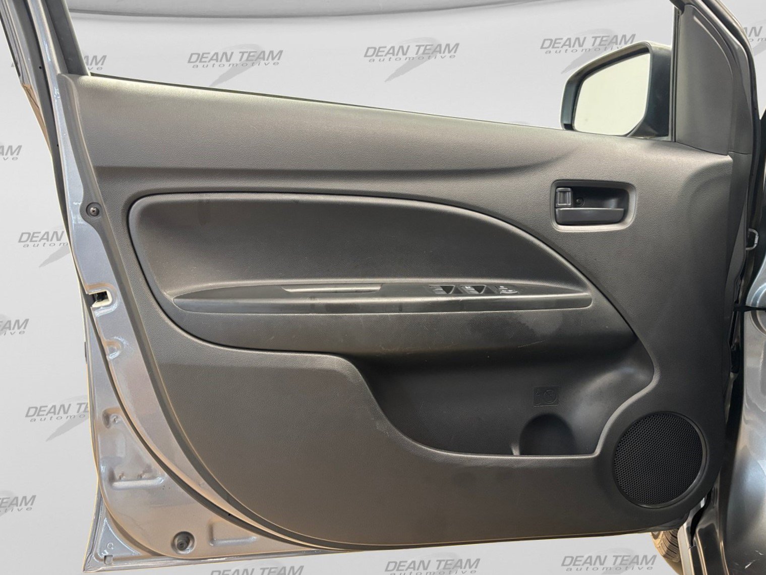 Used 2020 Mitsubishi Mirage ES FWD image 13