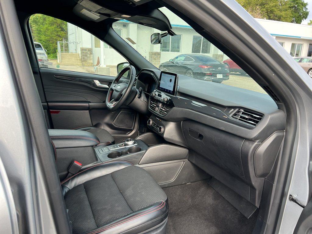Used 2024 Ford Escape ST-Line AWD/4WD image 12