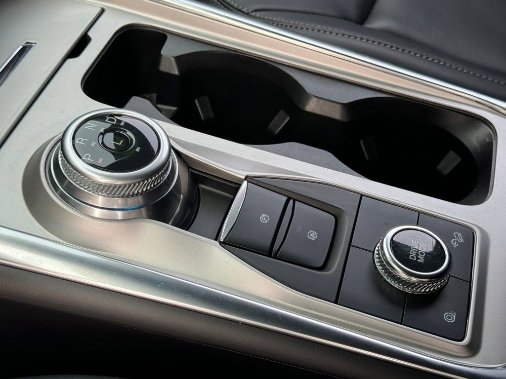 Used 2023 Ford Explorer XLT w/ Equipment Group 202A image 30