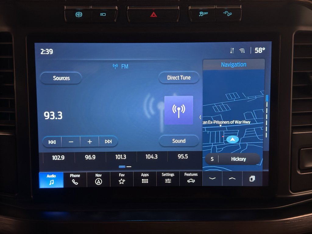 Used 2024 Ford F350 Lariat w/ Sport Appearance Package image 22