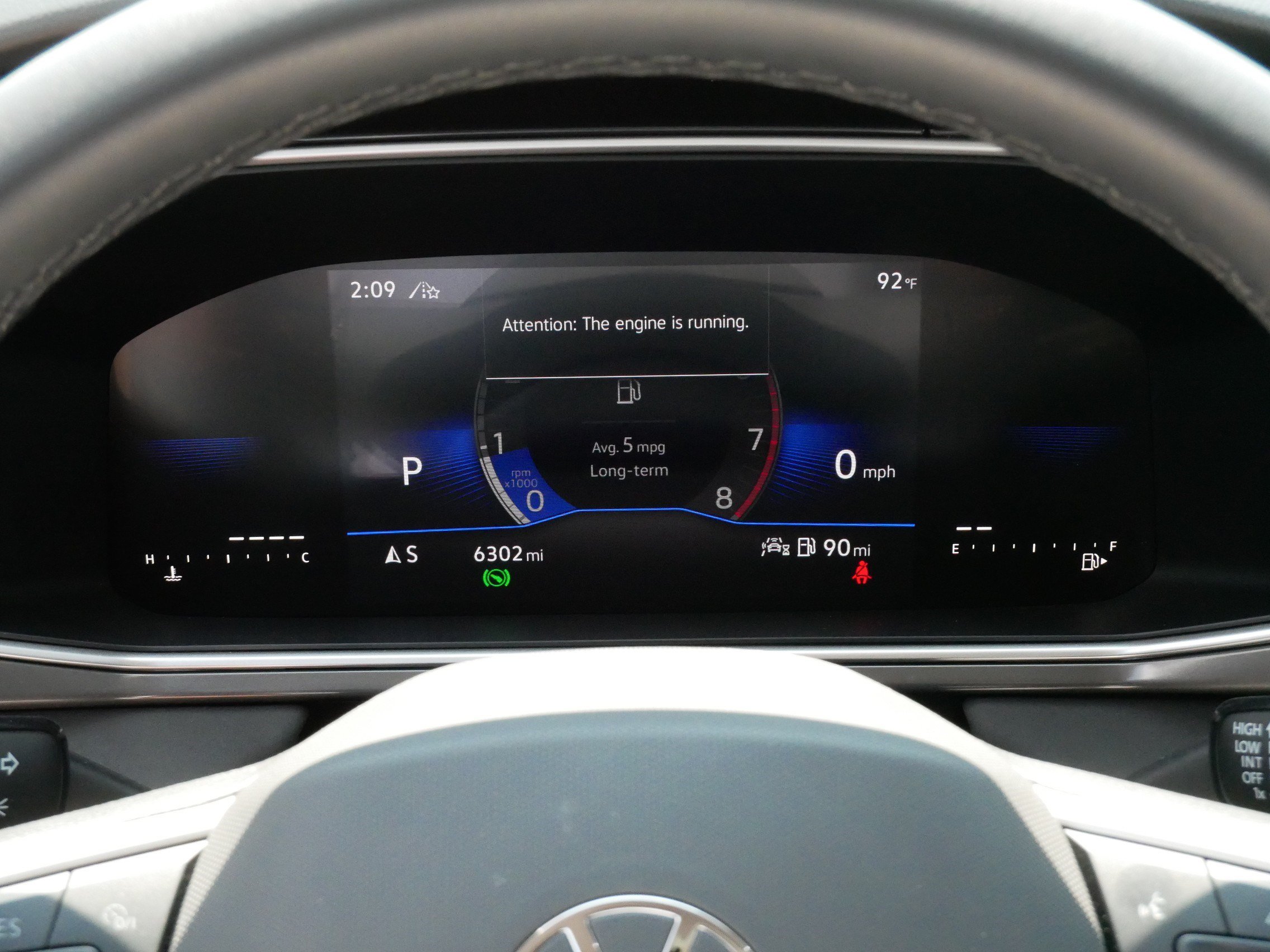 Certified 2025 Volkswagen Taos SE AWD/4WD image 21