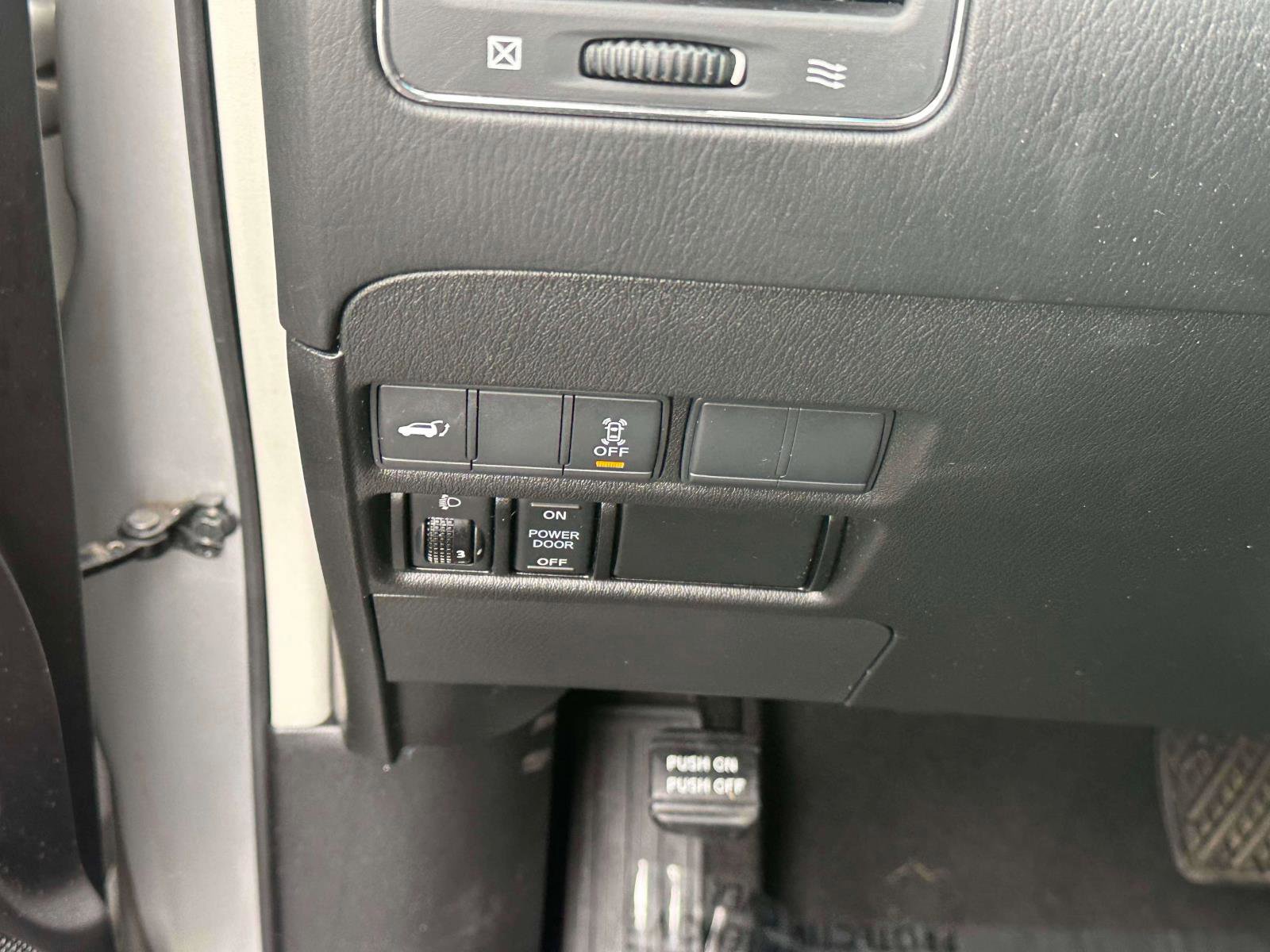 Used 2017 Nissan Armada SV w/ Driver Package image 20