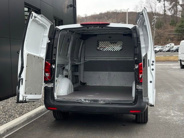 Used 2022 Mercedes-Benz Metris image 48