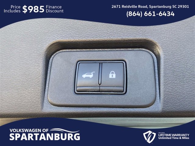 Used 2024 Nissan Rogue SV image 9