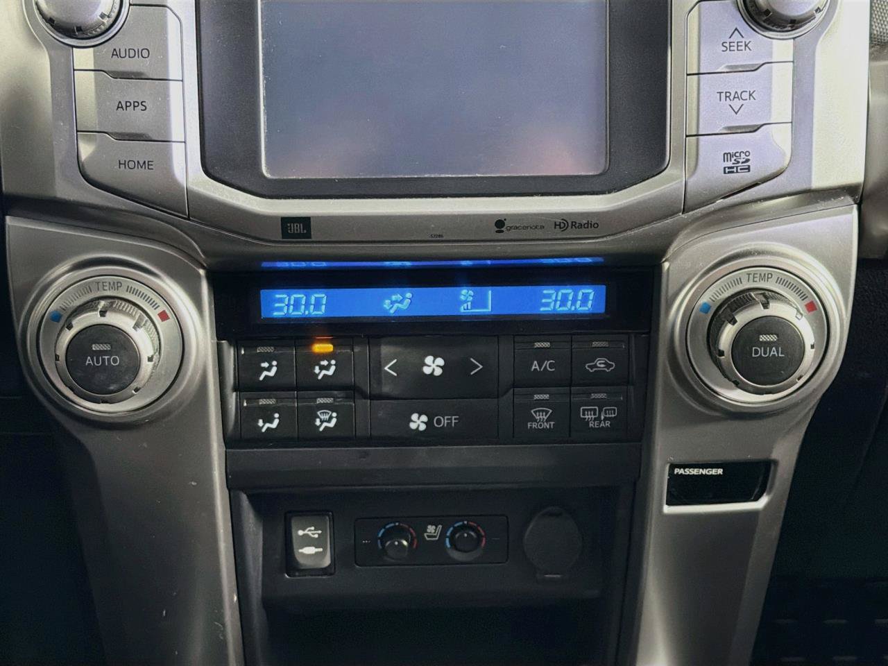 Used 2014 Toyota 4Runner Limited AWD/4WD image 16