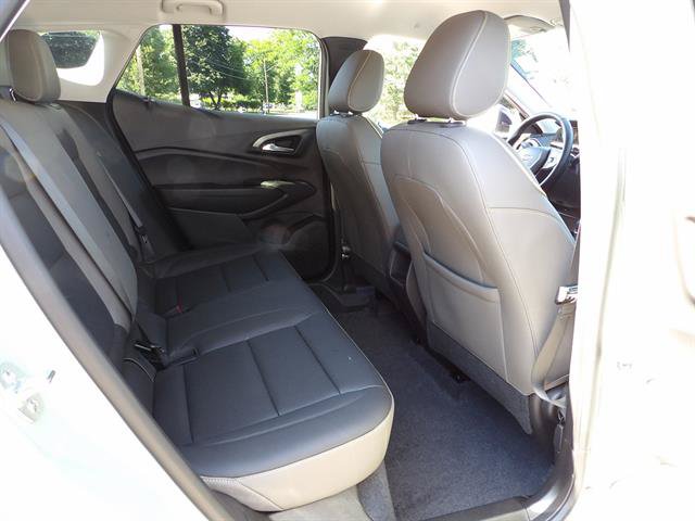 Used 2025 Chevrolet Trax ACTIV w/ Driver Confidence Package FWD image 37
