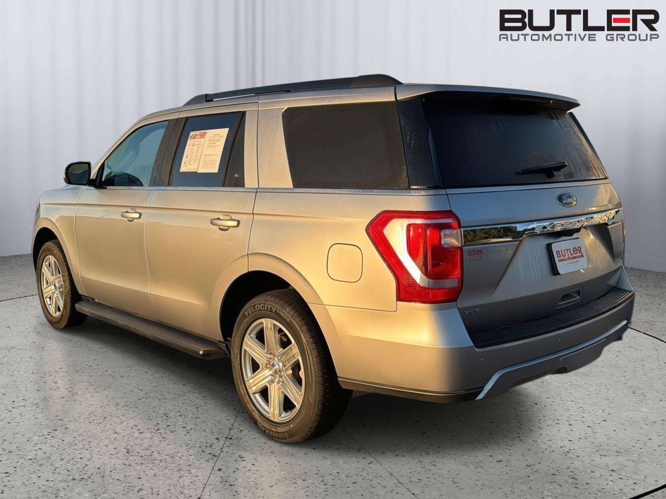 Used 2020 Ford Expedition XLT RWD image 4