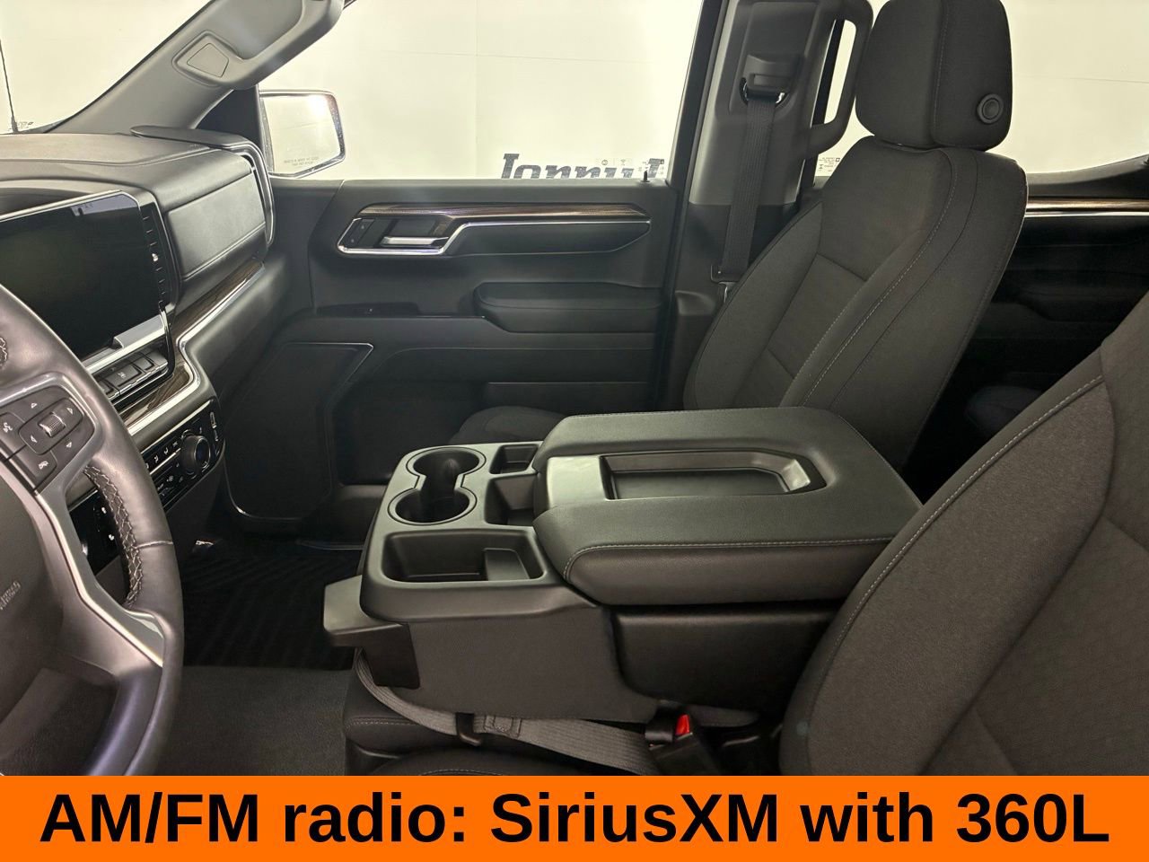 Used 2024 Chevrolet Silverado 1500 LT image 12