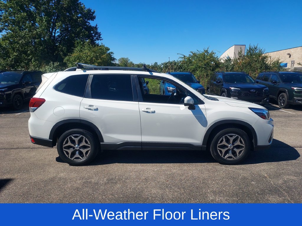 Used 2019 Subaru Forester Premium AWD/4WD image 8