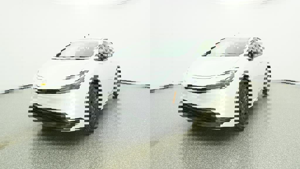 New 2026 Toyota Prius LE image 32
