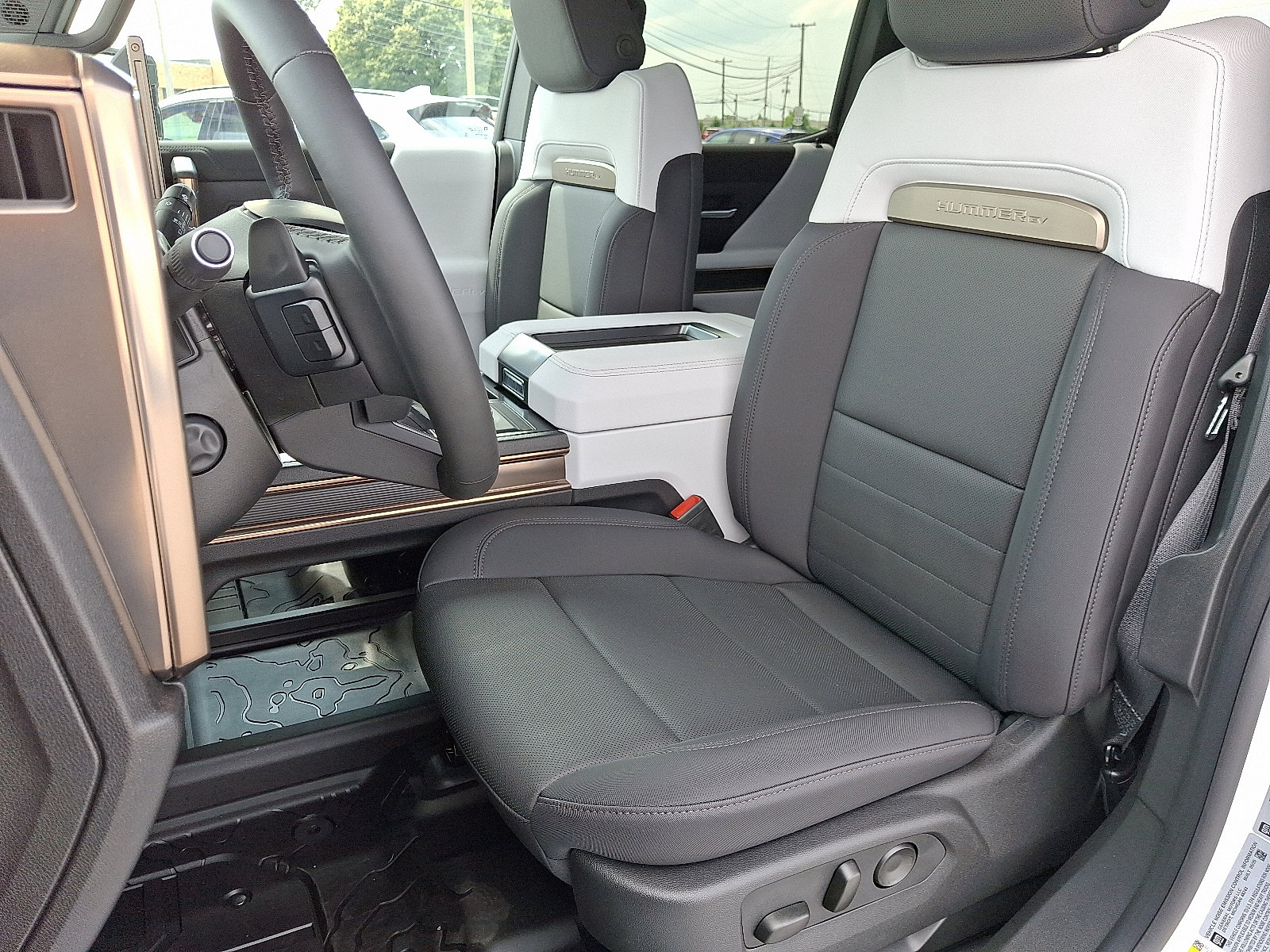 New 2025 GMC Hummer EV 2X image 6
