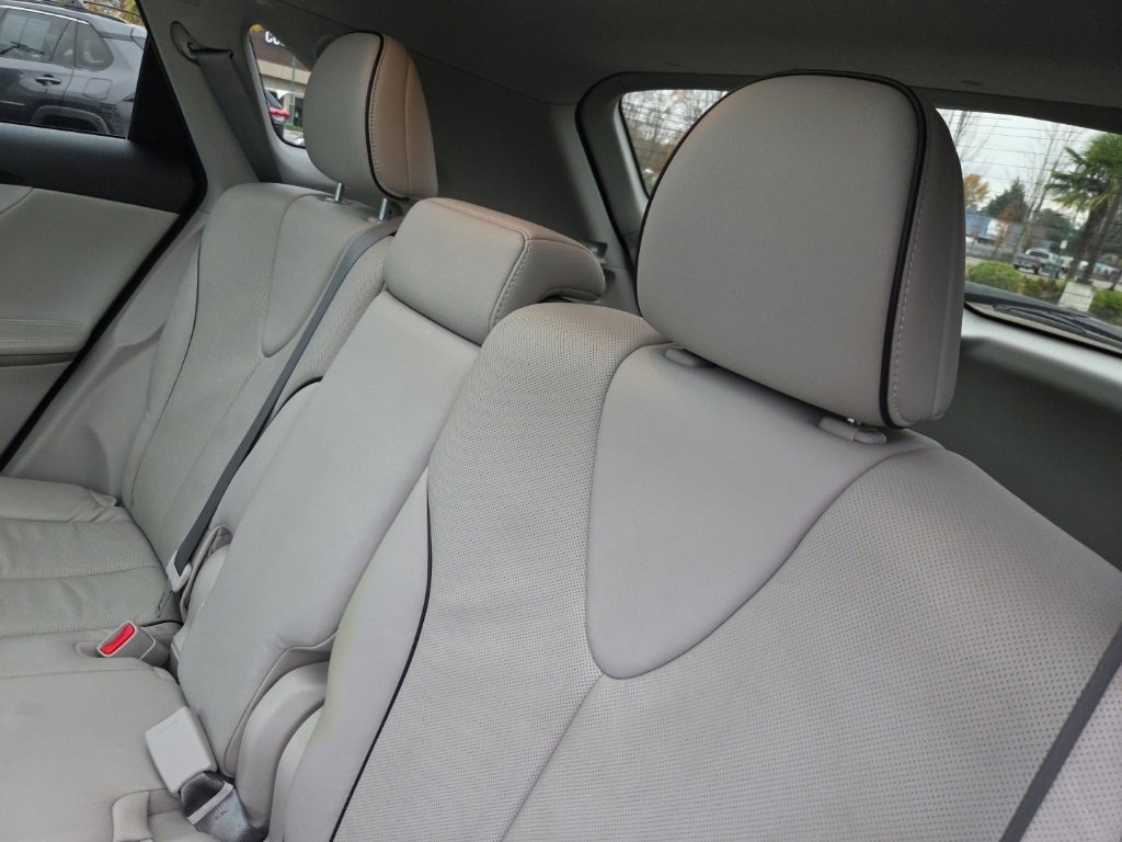 Used 2015 Toyota Venza XLE w/ XLE Premium Package image 6