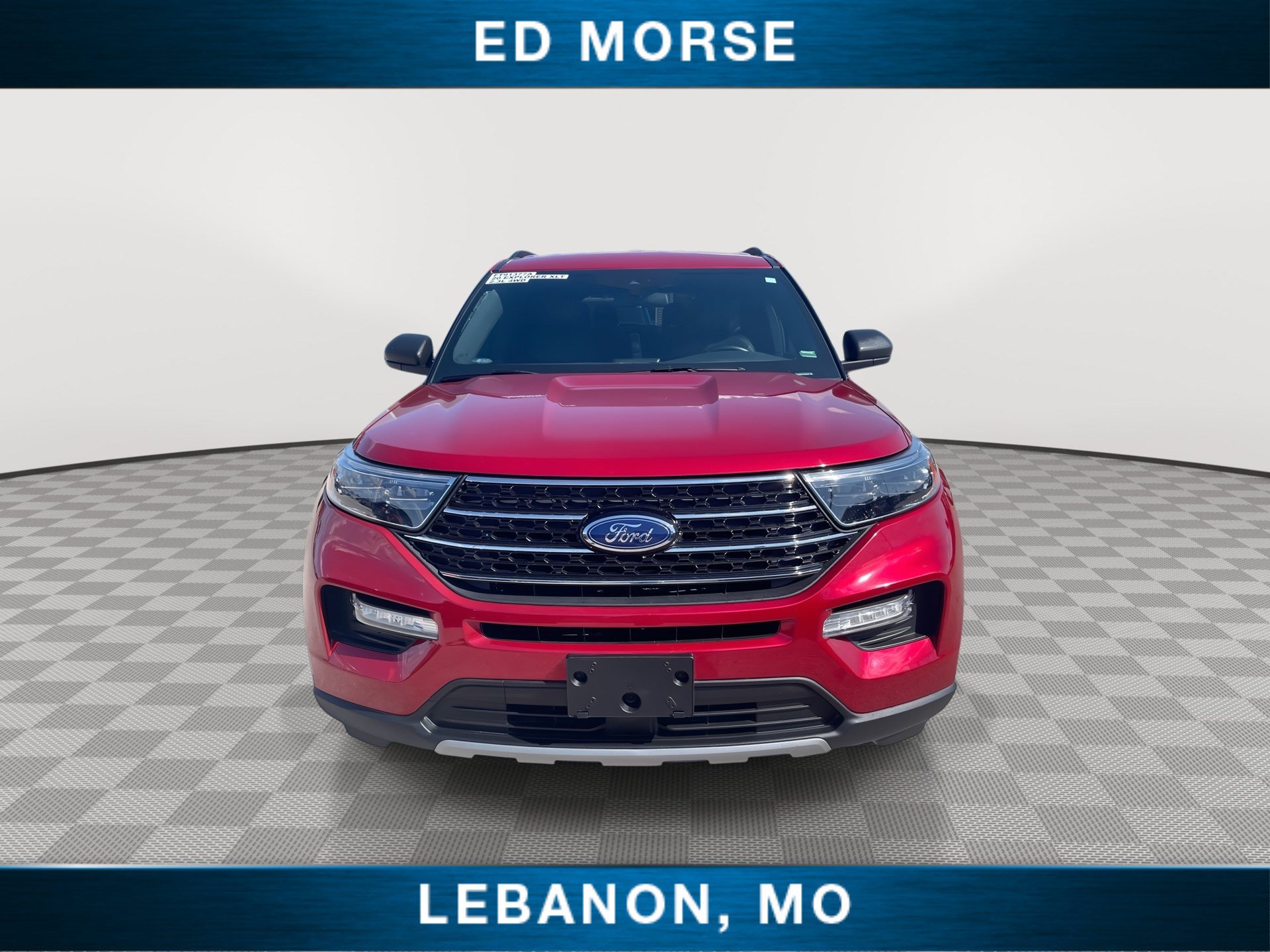 Certified 2020 Ford Explorer XLT w/ Equipment Group 202A AWD/4WD image 3