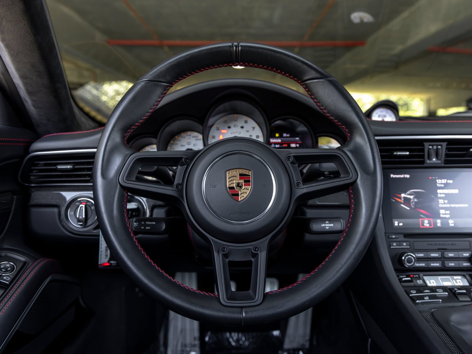 Certified 2018 Porsche 911 GT3 RWD image 31