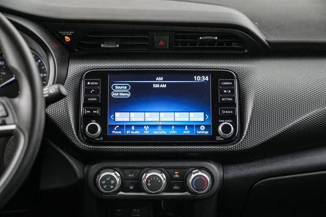 Used 2023 Nissan Kicks SV image 15